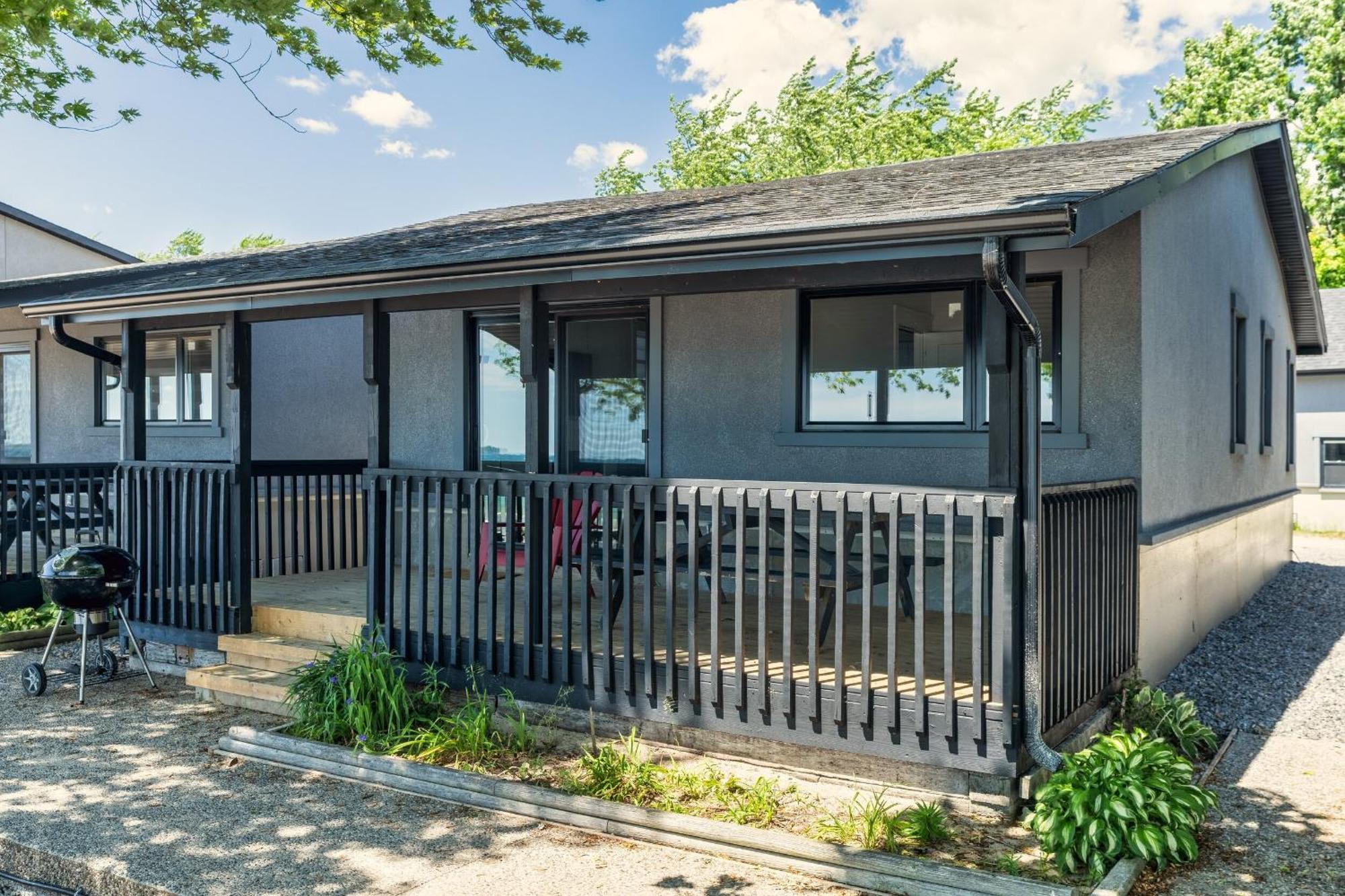 The Long Beach Resort - Beachfront Cottages & Townhouse Suites Wainfleet Exterior foto